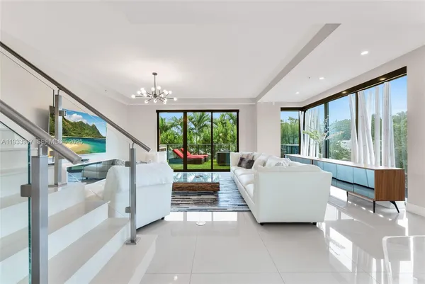 $2,050,000 | 3030 North Ocean Boulevard, Unit S101, Fort Lauderdale, FL 33308