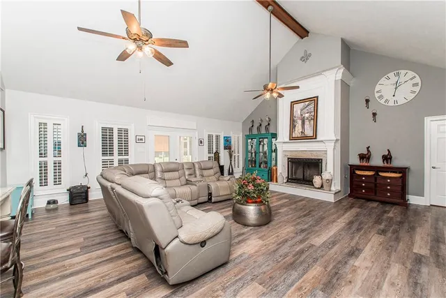 $845,000 | 6 Rene Court, Mandeville, LA 70471