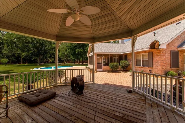 $845,000 | 6 Rene Court, Mandeville, LA 70471