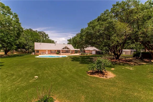 $845,000 | 6 Rene Court, Mandeville, LA 70471