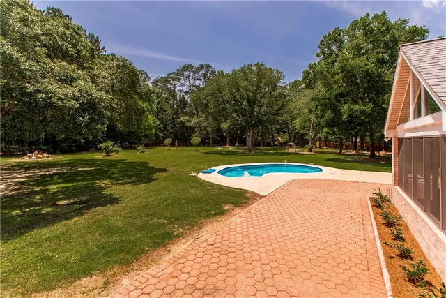 $845,000 | 6 Rene Court, Mandeville, LA 70471