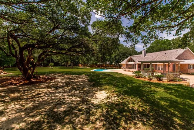 $845,000 | 6 Rene Court, Mandeville, LA 70471