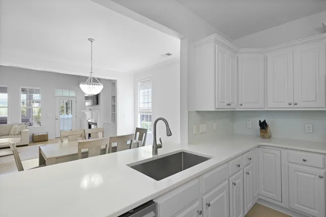 $709,000 | 132 Fresh Meadow Lane, Mount Pleasant, SC 29466