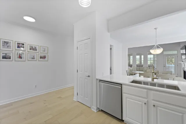 $709,000 | 132 Fresh Meadow Lane, Mount Pleasant, SC 29466