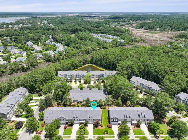 $709,000 | 132 Fresh Meadow Lane, Mount Pleasant, SC 29466