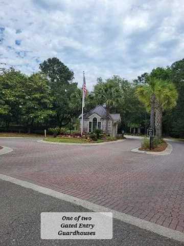 $709,000 | 132 Fresh Meadow Lane, Mount Pleasant, SC 29466