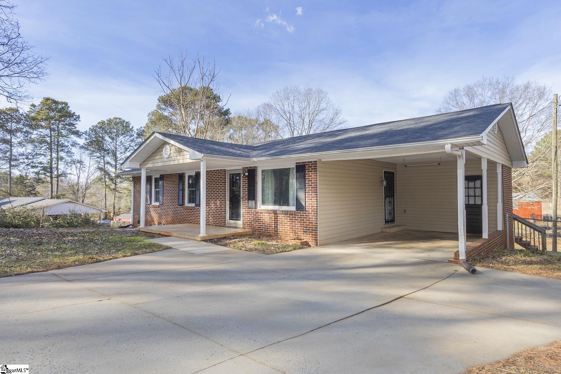 1108 Knox Road Anderson, SC 29625 - Photo 2 of 40 Gallery Image 2
