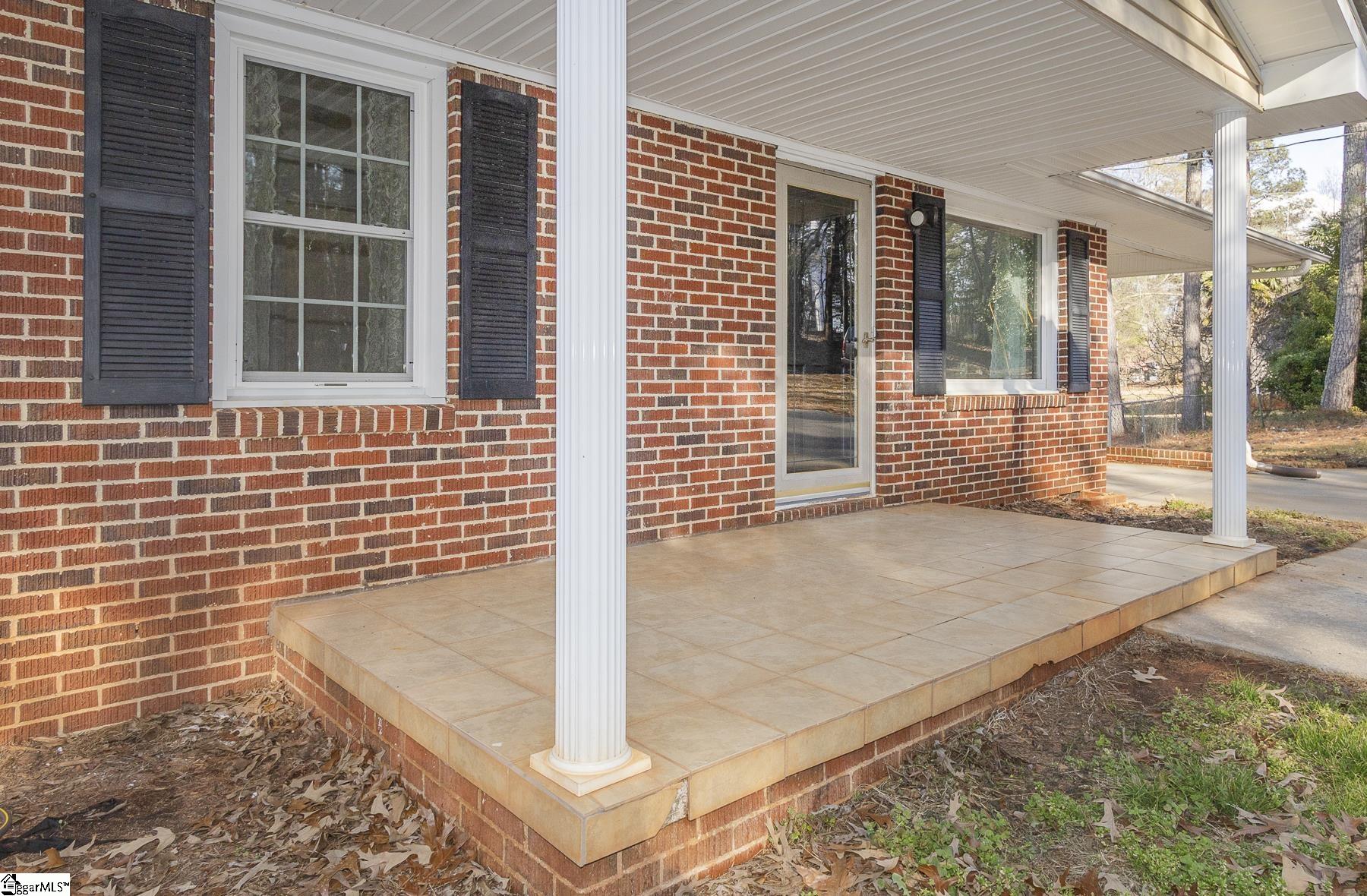 1108 Knox Road Anderson, SC 29625 - Photo 5 of 40 Gallery Image 5