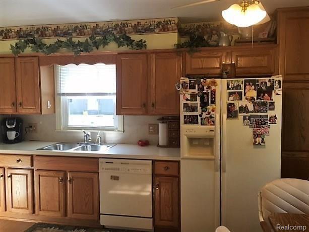 7554 Blue Bush Road Maybee, MI 48159 - Photo 6 of 16 3.JPG
