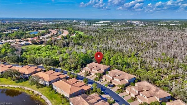$600,000 | 3913 Forest Glen Boulevard, Unit 201, Naples, FL 34114