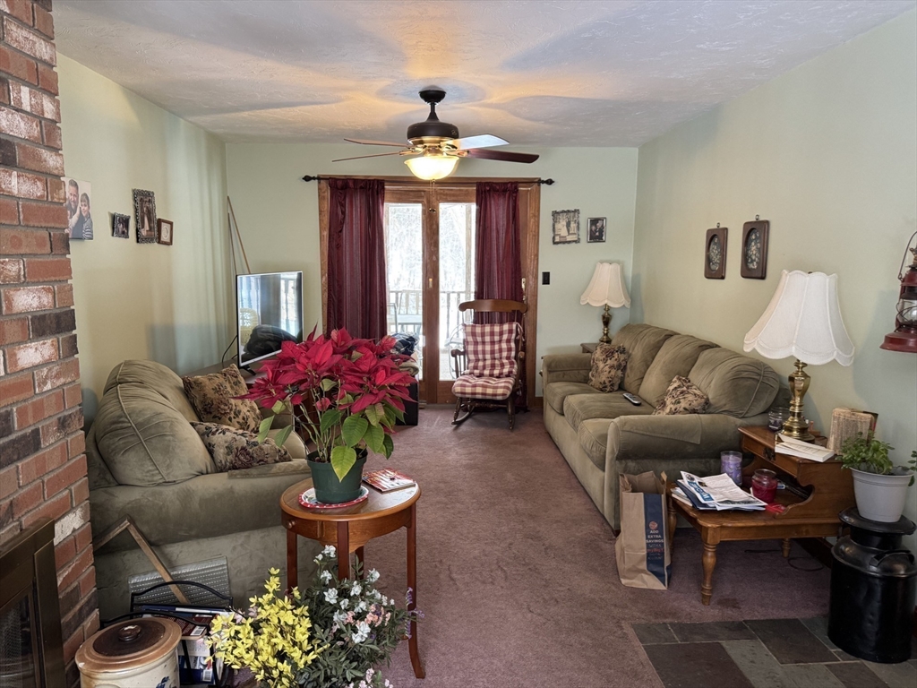 113 Meadow Road Spencer, MA 01562 - Photo 13 of 29 Gallery Image 13