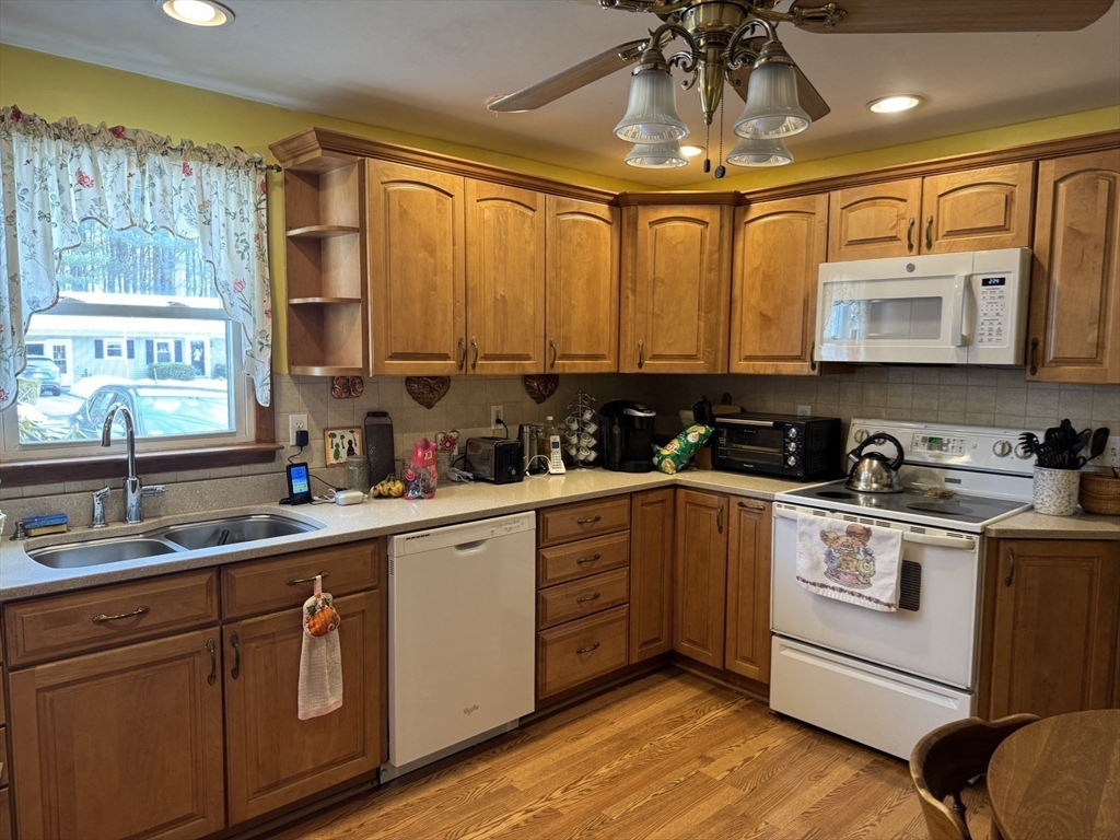 113 Meadow Road Spencer, MA 01562 - Photo 17 of 29 Gallery Image 17