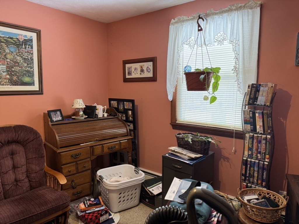 113 Meadow Road Spencer, MA 01562 - Photo 24 of 29 Gallery Image 24