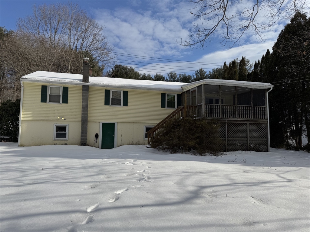 113 Meadow Road Spencer, MA 01562 - Photo 3 of 29 Gallery Image 3