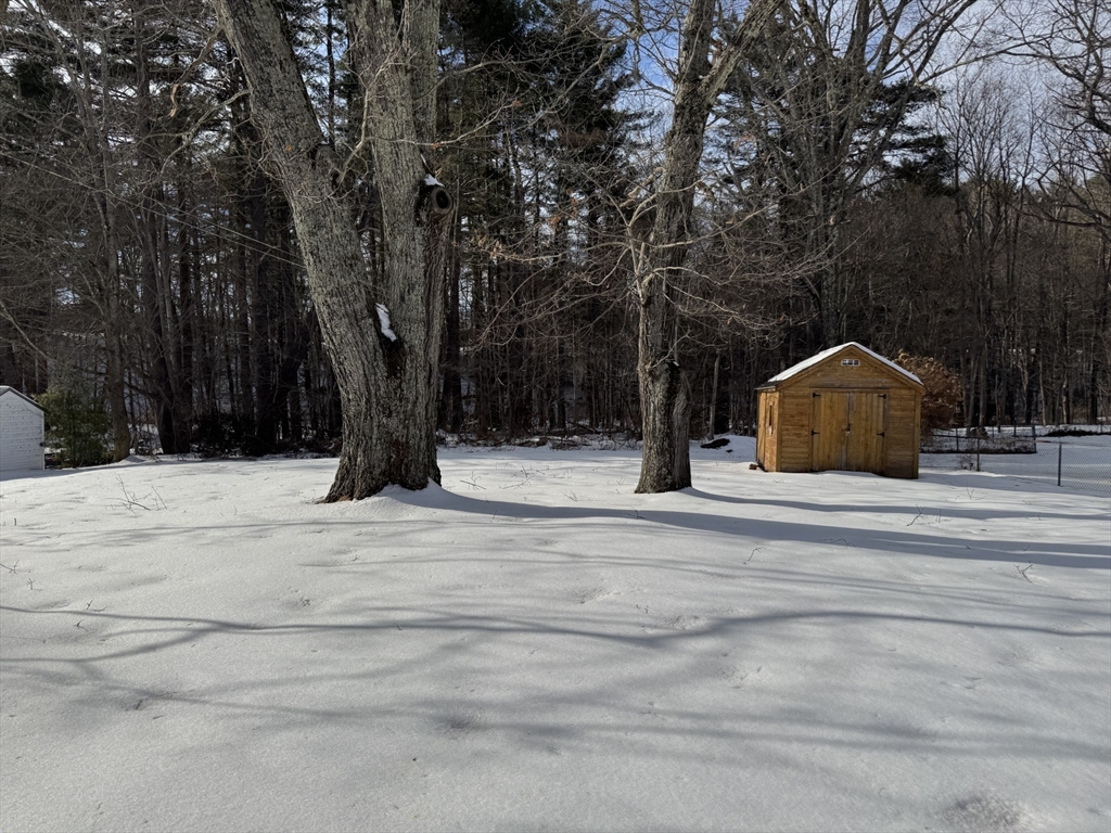 113 Meadow Road Spencer, MA 01562 - Photo 4 of 29 Gallery Image 4
