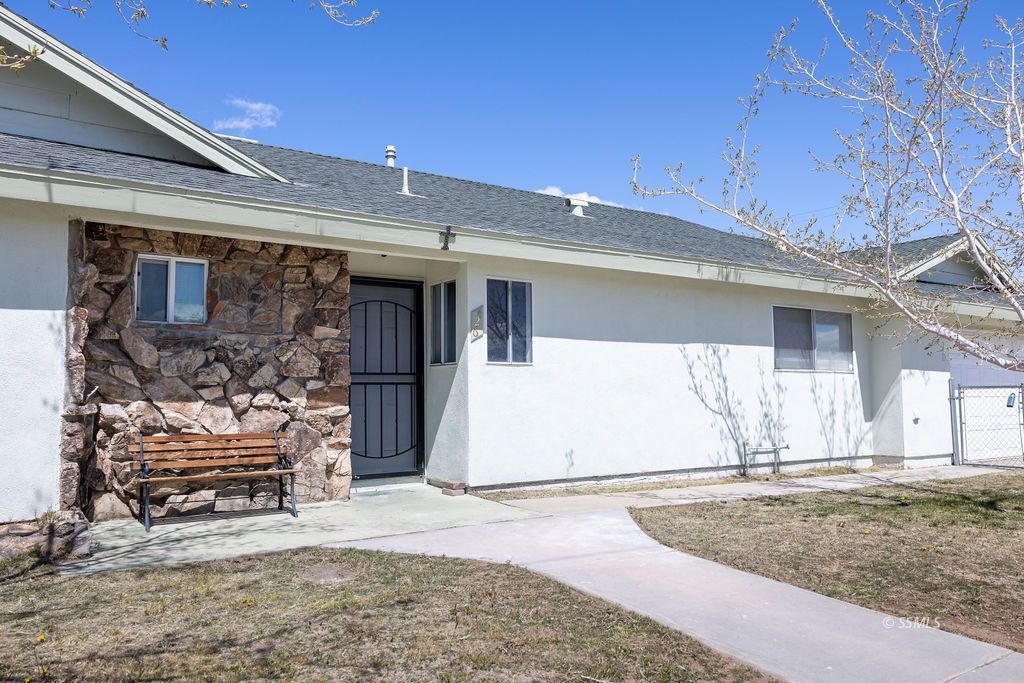 426 East California Avenue Ridgecrest, CA 93555 - Photo 7 of 22 Gallery Image 7