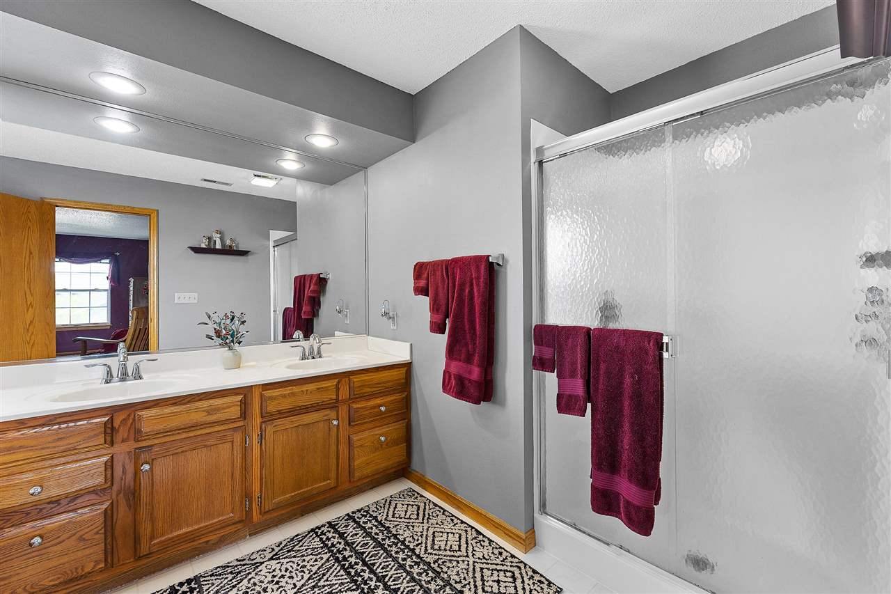 6919 Rockingham Drive Southwest Cedar Rapids, IA 52404 - Photo 25 of 55 Gallery Image 25
