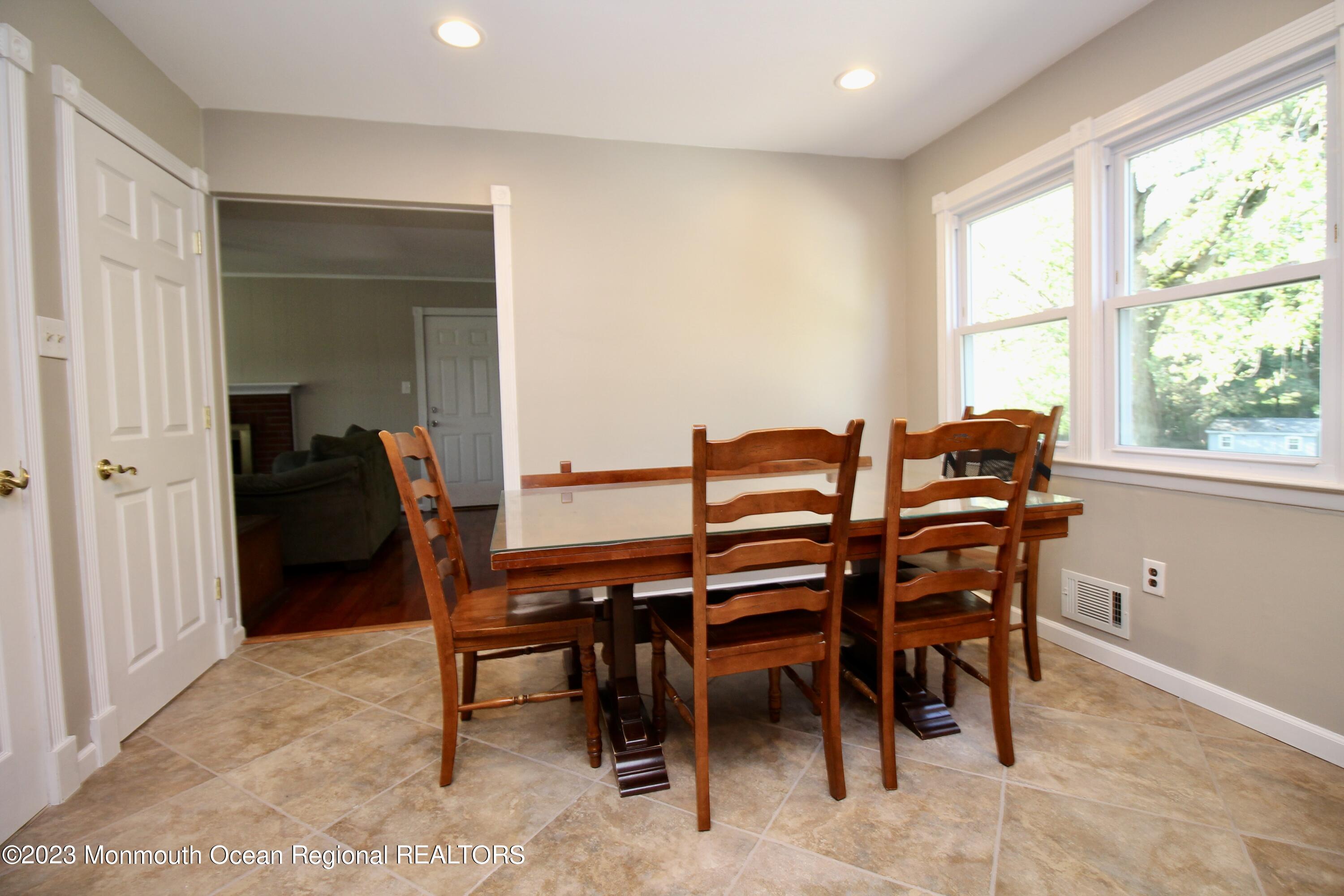 259 Kings Mountain Road Freehold, NJ 07728 - Photo 17 of 61 a dining room with furniture and window