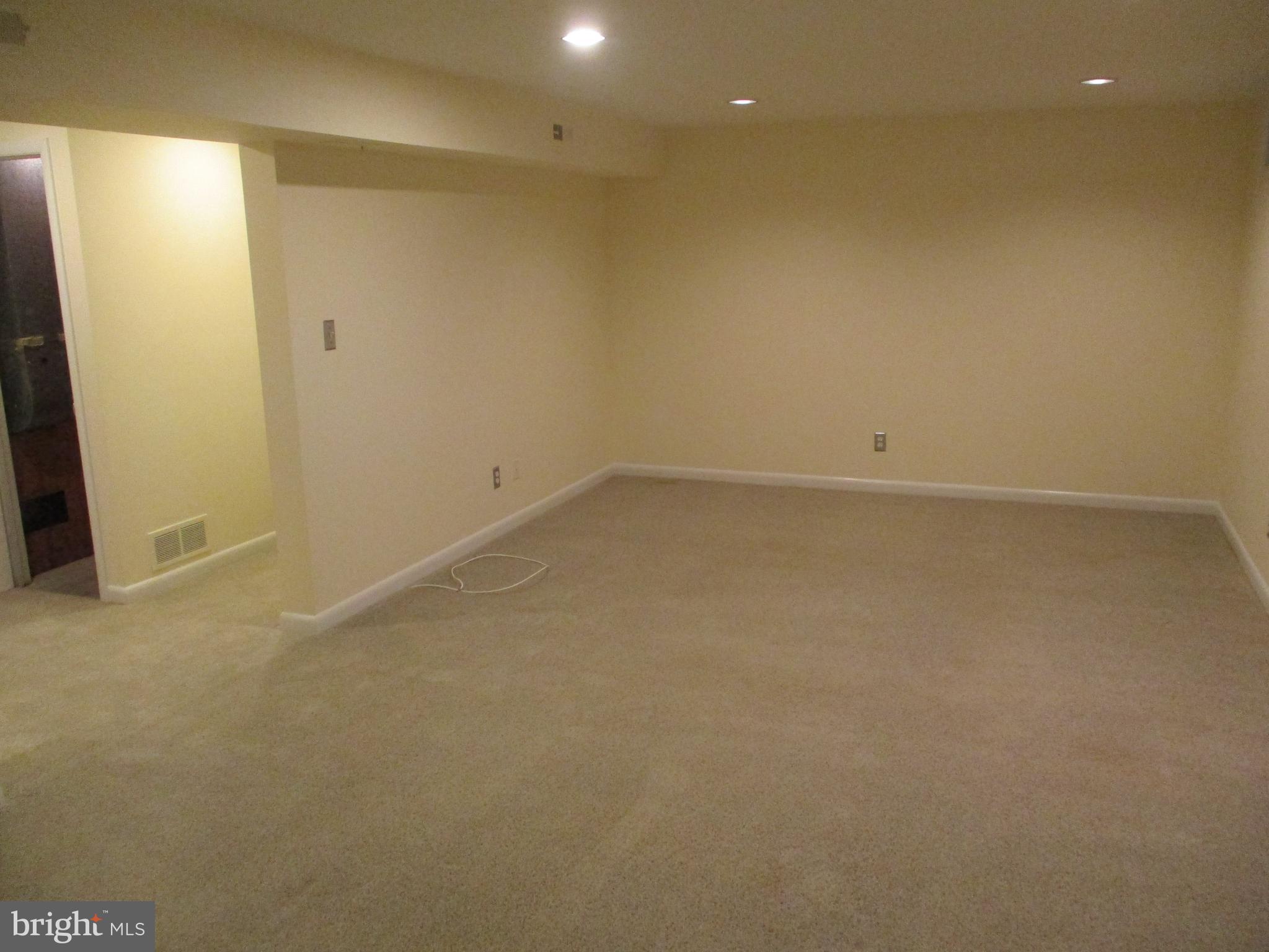 10357 Barcan Circle Columbia, MD 21044 - Photo 20 of 24 a view of empty room