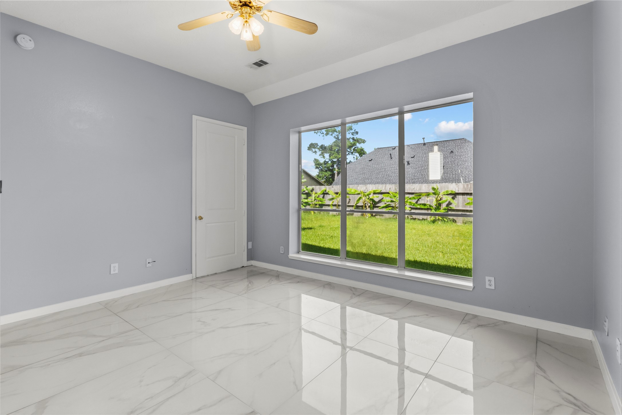 127 St Finans Way Houston, TX 77015 - Photo 15 of 25