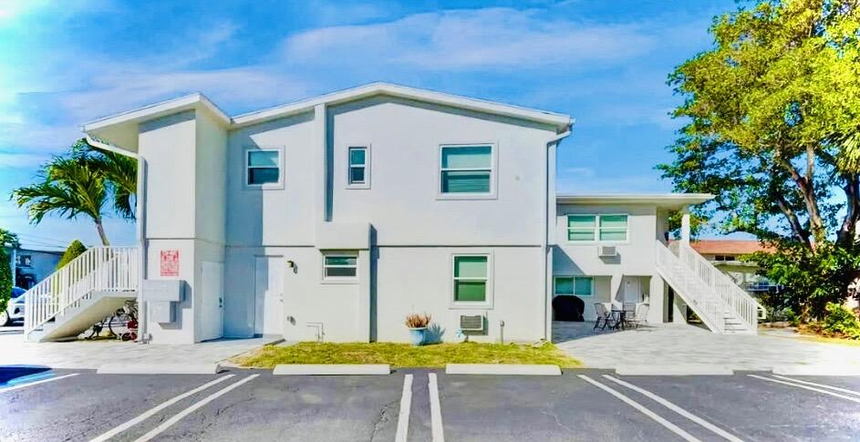 906 North Riverside Drive, Unit 19 Pompano Beach, FL 33062 - Photo 15 of 20 Rear Exterior