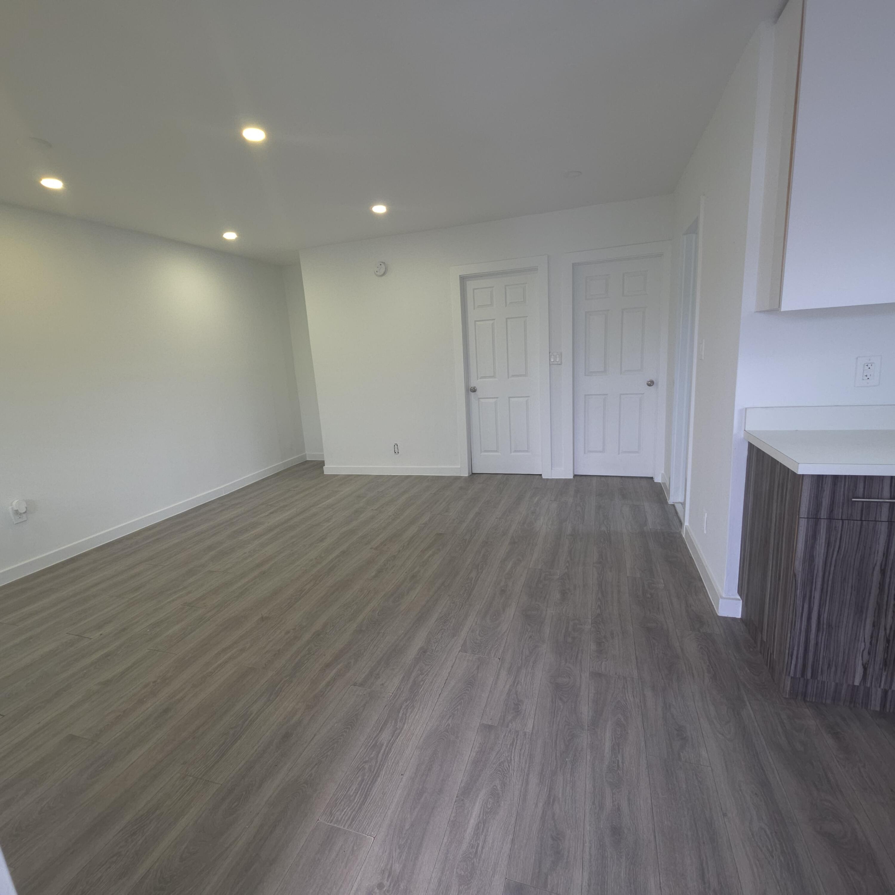 906 North Riverside Drive, Unit 19 Pompano Beach, FL 33062 - Photo 9 of 20 Spacious Living Room