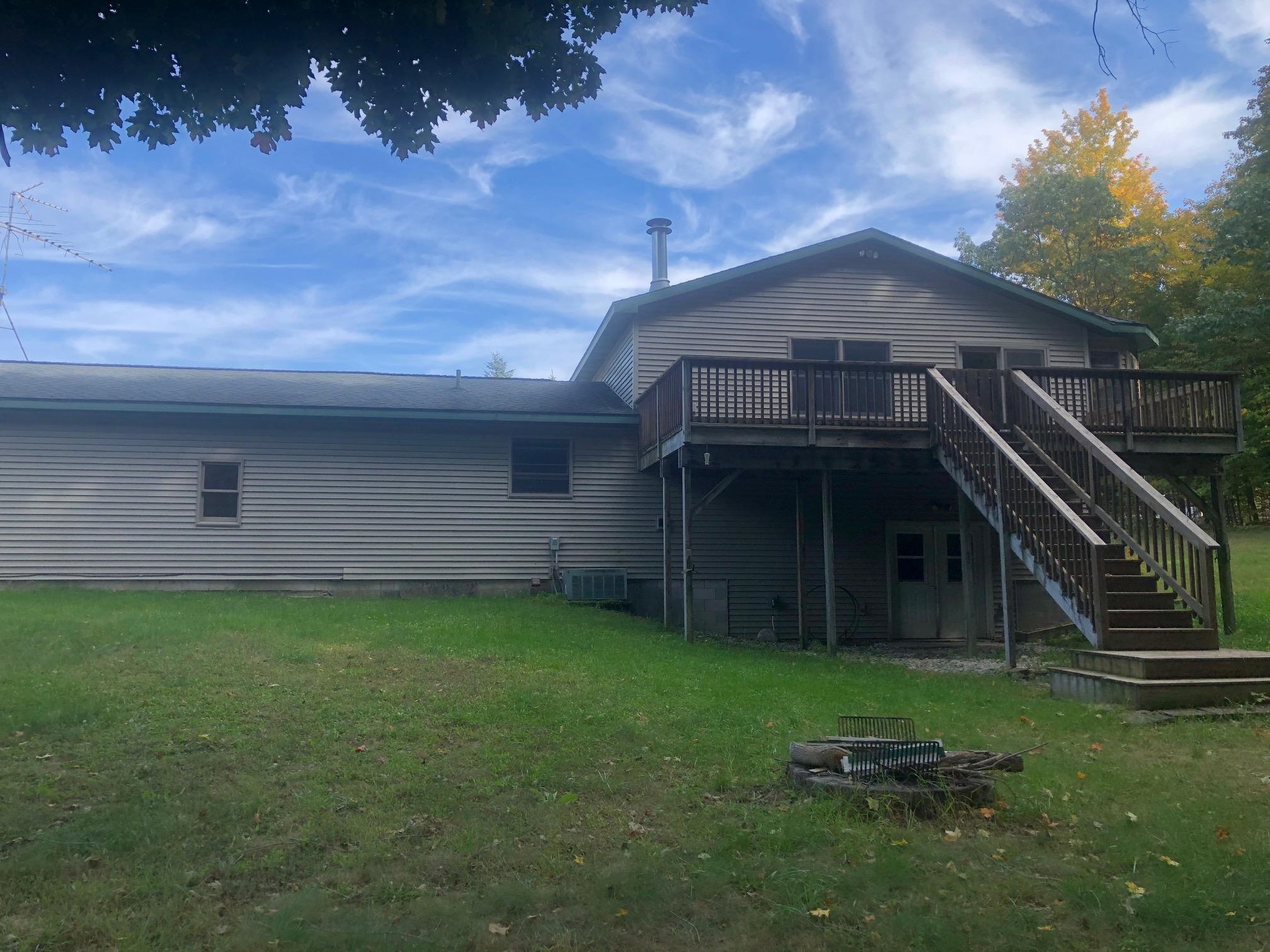 3406 Peckens Road Honor, MI 49640 - Photo 6 of 51 1906221-5.JPG