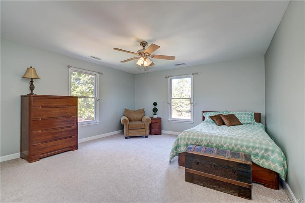 207 Wiggins Road Mooresville, NC 28115 - Photo 13 of 24 Gallery Image 13