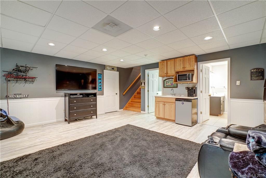 207 Wiggins Road Mooresville, NC 28115 - Photo 18 of 24 Gallery Image 18