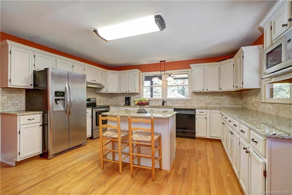 207 Wiggins Road Mooresville, NC 28115 - Photo 7 of 24 Gallery Image 7