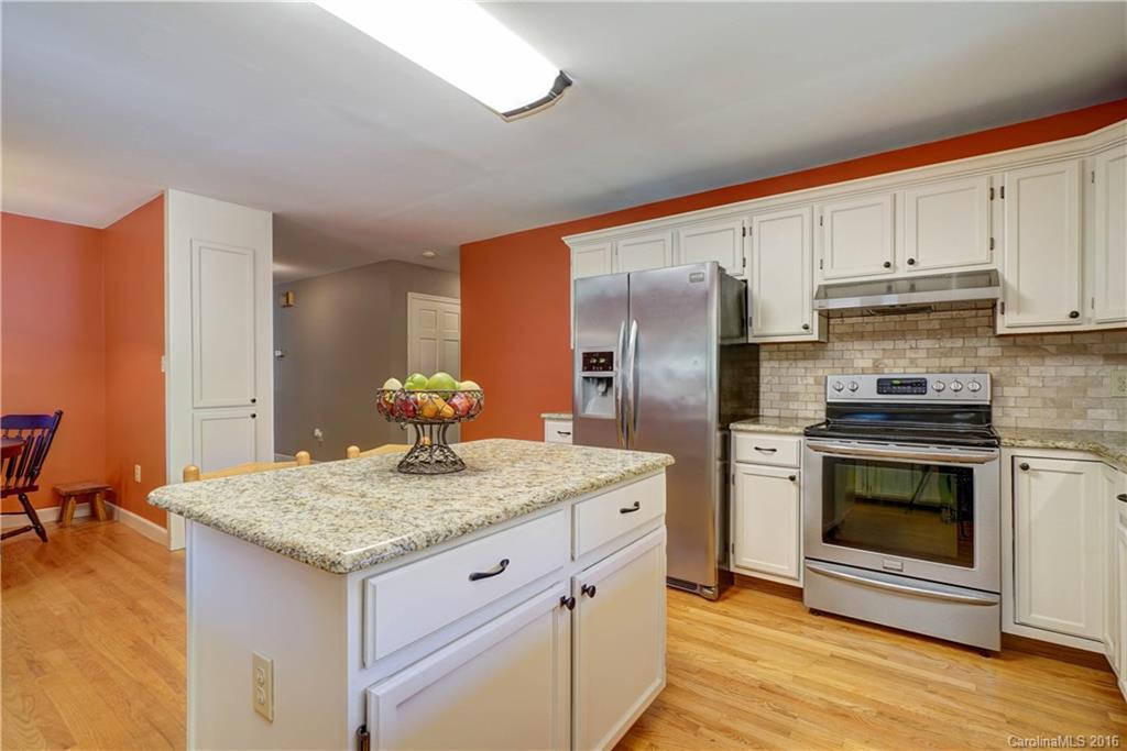 207 Wiggins Road Mooresville, NC 28115 - Photo 8 of 24 Gallery Image 8