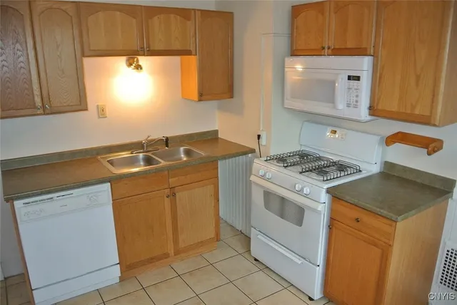 $539,900 | 909 Westcott Street, Unit 11, Syracuse, NY 13210