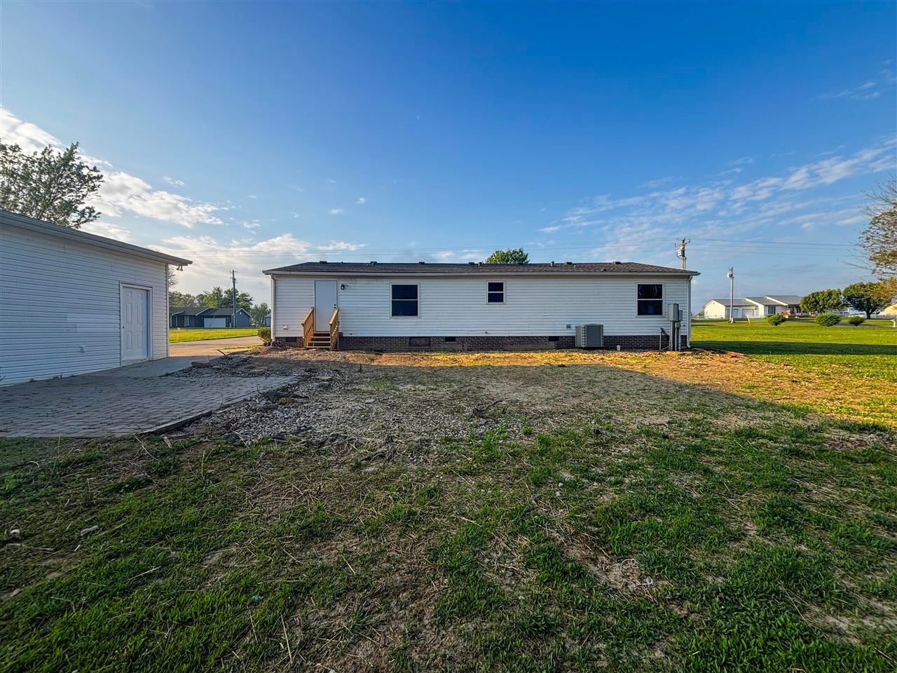 4112 Dripping Springs Road Glasgow, KY 42141 - Photo 5 of 21 Gallery Image 5