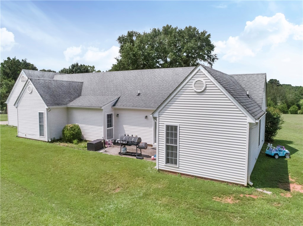 215 Jule Martin Road Anderson, SC 29621 - Photo 4 of 25