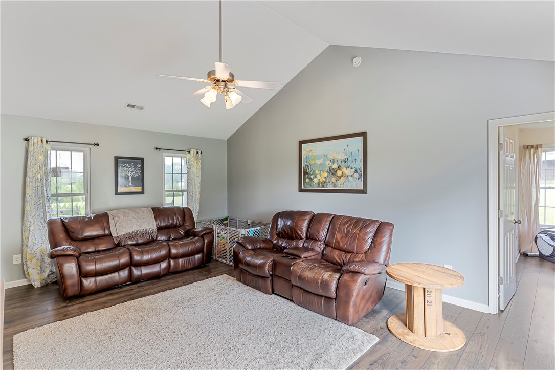 215 Jule Martin Road Anderson, SC 29621 - Photo 6 of 25