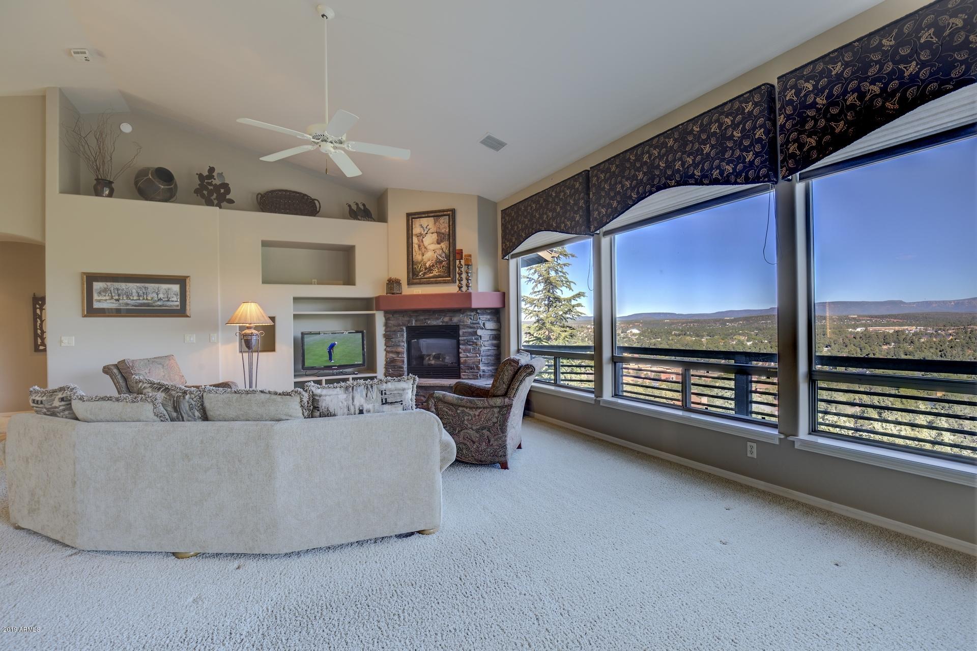 604 East Elk Ridge Drive Payson, AZ 85541 - Photo 3 of 40 Living Room with View