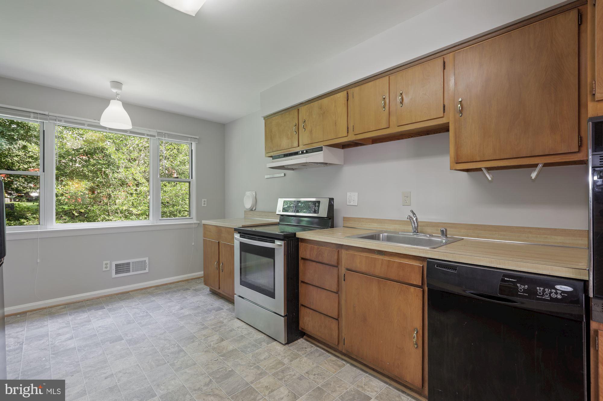 9109 Kirkdale Road Bethesda, MD 20817 - Photo 15 of 29 Gallery Image 15