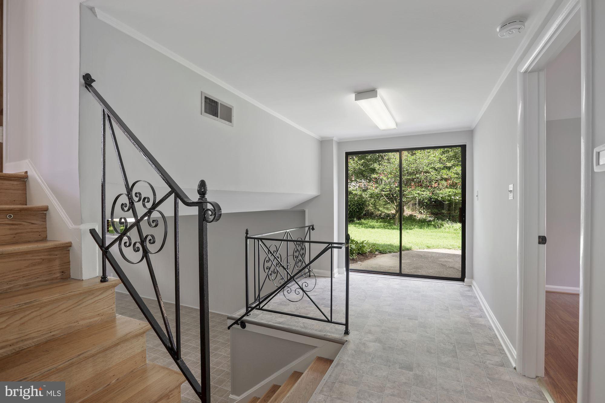 9109 Kirkdale Road Bethesda, MD 20817 - Photo 22 of 29 Gallery Image 22