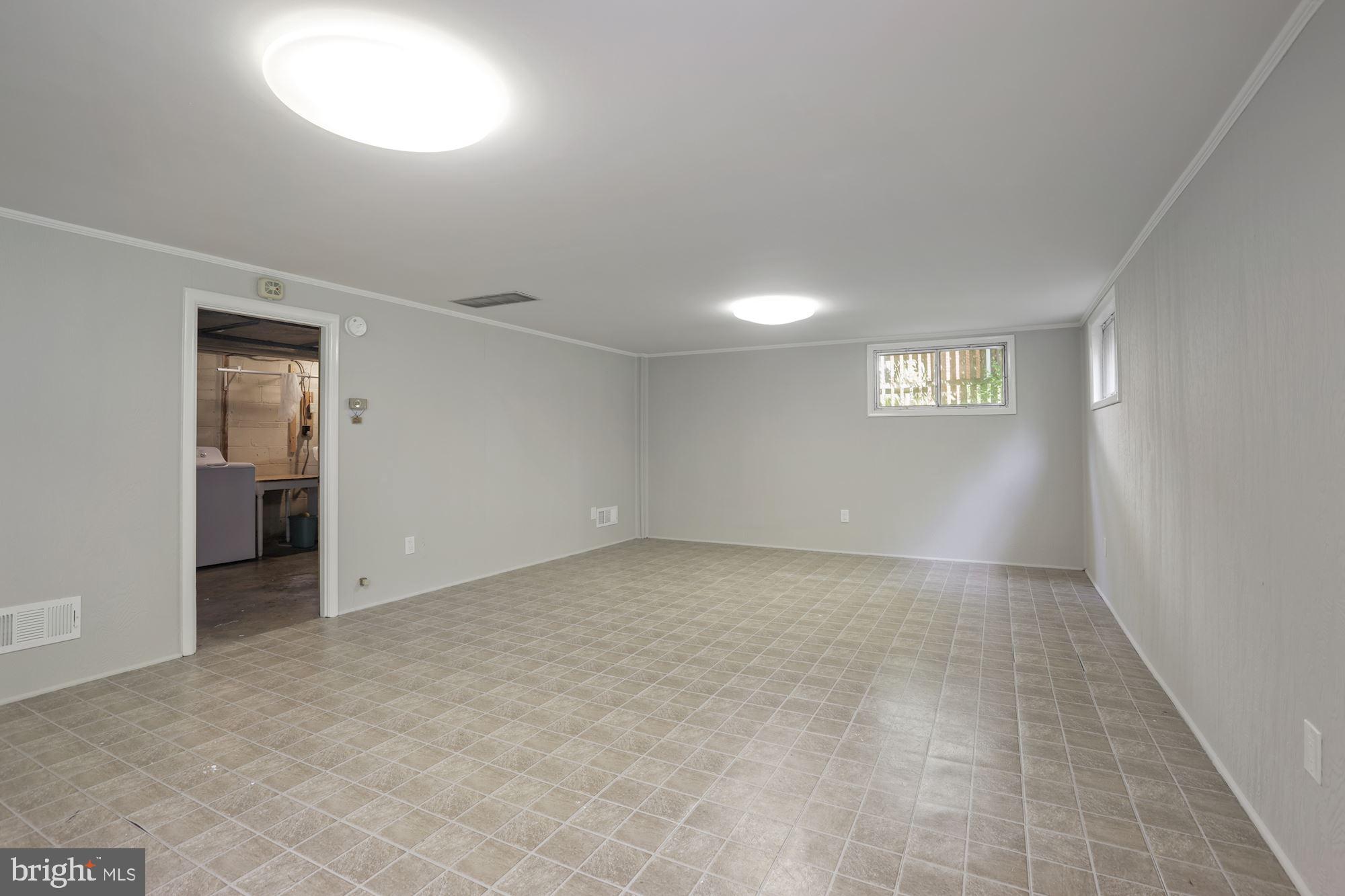 9109 Kirkdale Road Bethesda, MD 20817 - Photo 25 of 29 Gallery Image 25