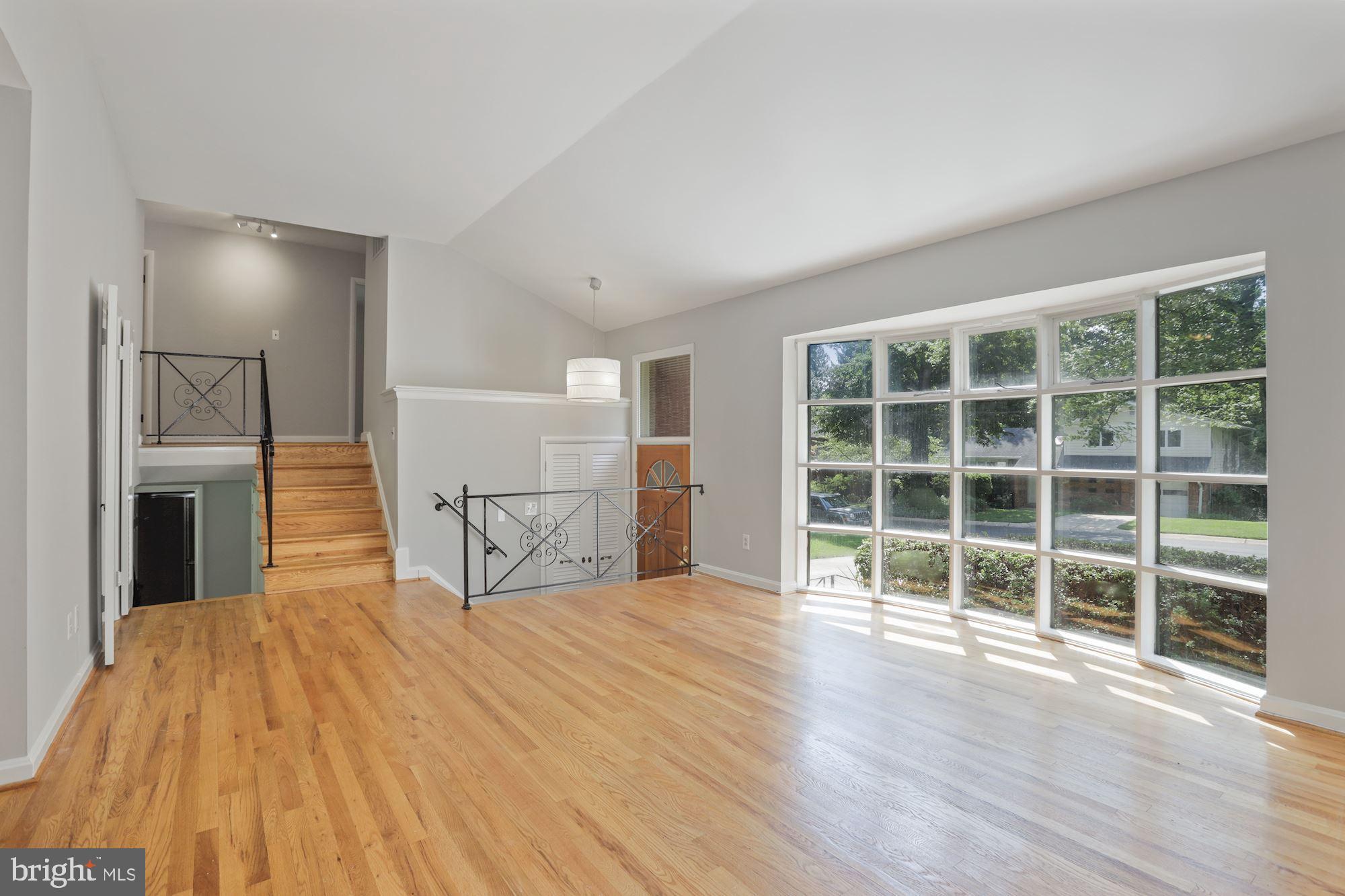 9109 Kirkdale Road Bethesda, MD 20817 - Photo 6 of 29 Gallery Image 6