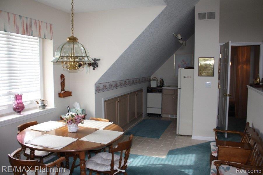 3027 Heather Road Ann Arbor, MI 48108 - Photo 19 of 22 Bonurs 3.jpg