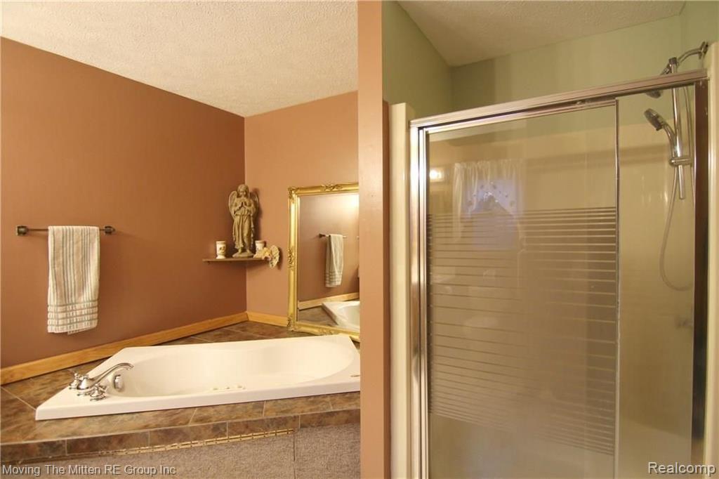 46634 Hull Road Belleville, MI 48111 - Photo 13 of 27 Gallery Image 13
