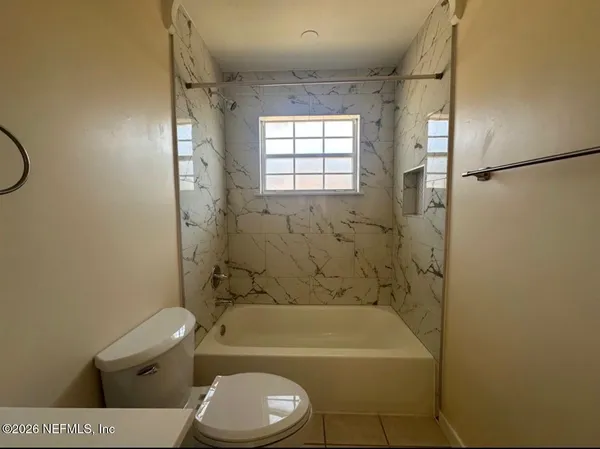 $2,700 | 12558 Glamdring Court, Jacksonville, FL 32225