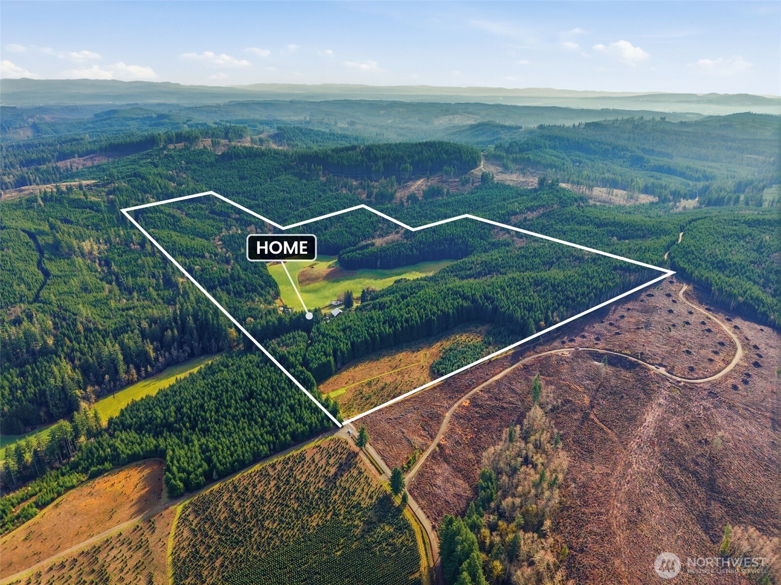 211 Echo Road Rochester, WA 98579 - Photo 5 of 39 a view of a tennis court