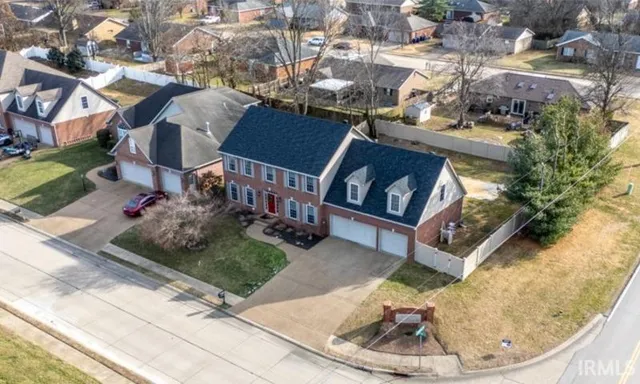 $459,900 | 8994 Calvin Circle, Newburgh, IN 47630