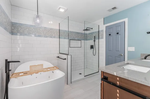 $469,900 | 8994 Calvin Circle, Newburgh, IN 47630