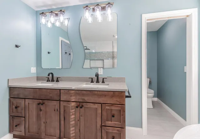 $469,900 | 8994 Calvin Circle, Newburgh, IN 47630