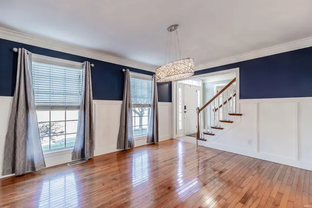 $469,900 | 8994 Calvin Circle, Newburgh, IN 47630