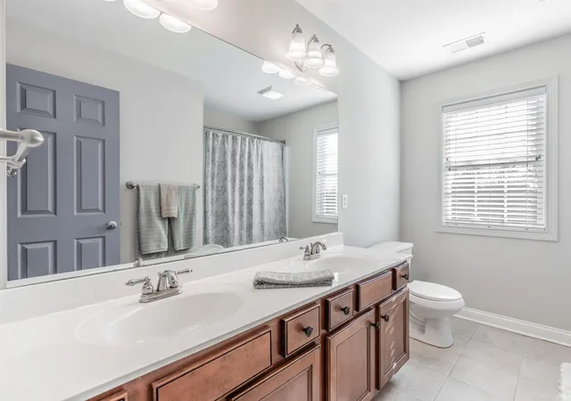 $469,900 | 8994 Calvin Circle, Newburgh, IN 47630