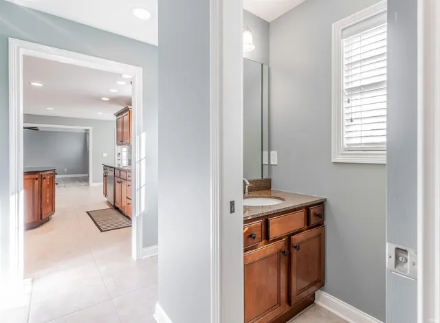 $469,900 | 8994 Calvin Circle, Newburgh, IN 47630